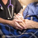 Nursing care of a elderly ill patients on their home